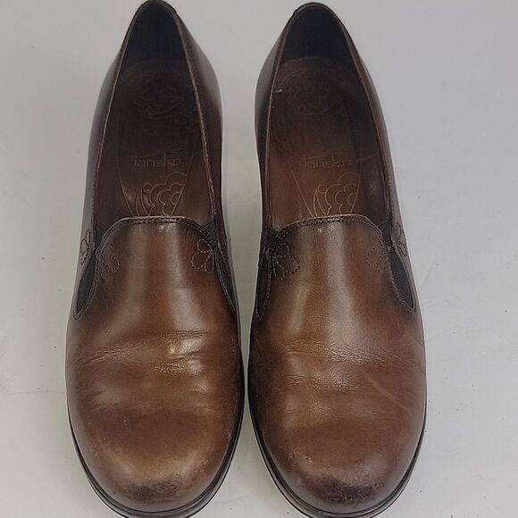 Dansko Beth Nappa Brown Leather Heeled Loafers - Picture 7 of 11